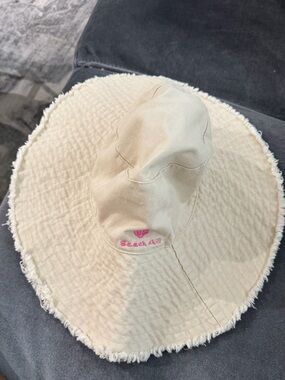 H&M Cream Frayed Edge Sun Hat